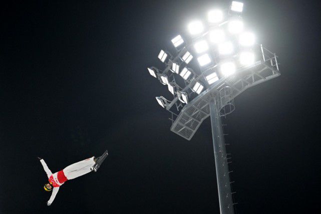 日本午夜视频在线观看
